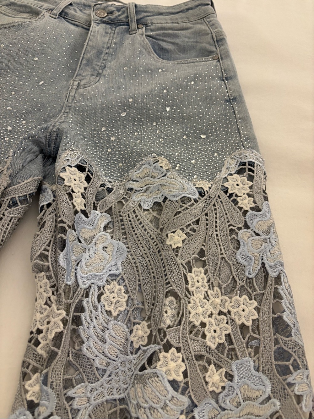 ✨ BAYEAS High Rise Rhinestone Lace Wide Leg Jeans - 27 - Picture 10 of 16